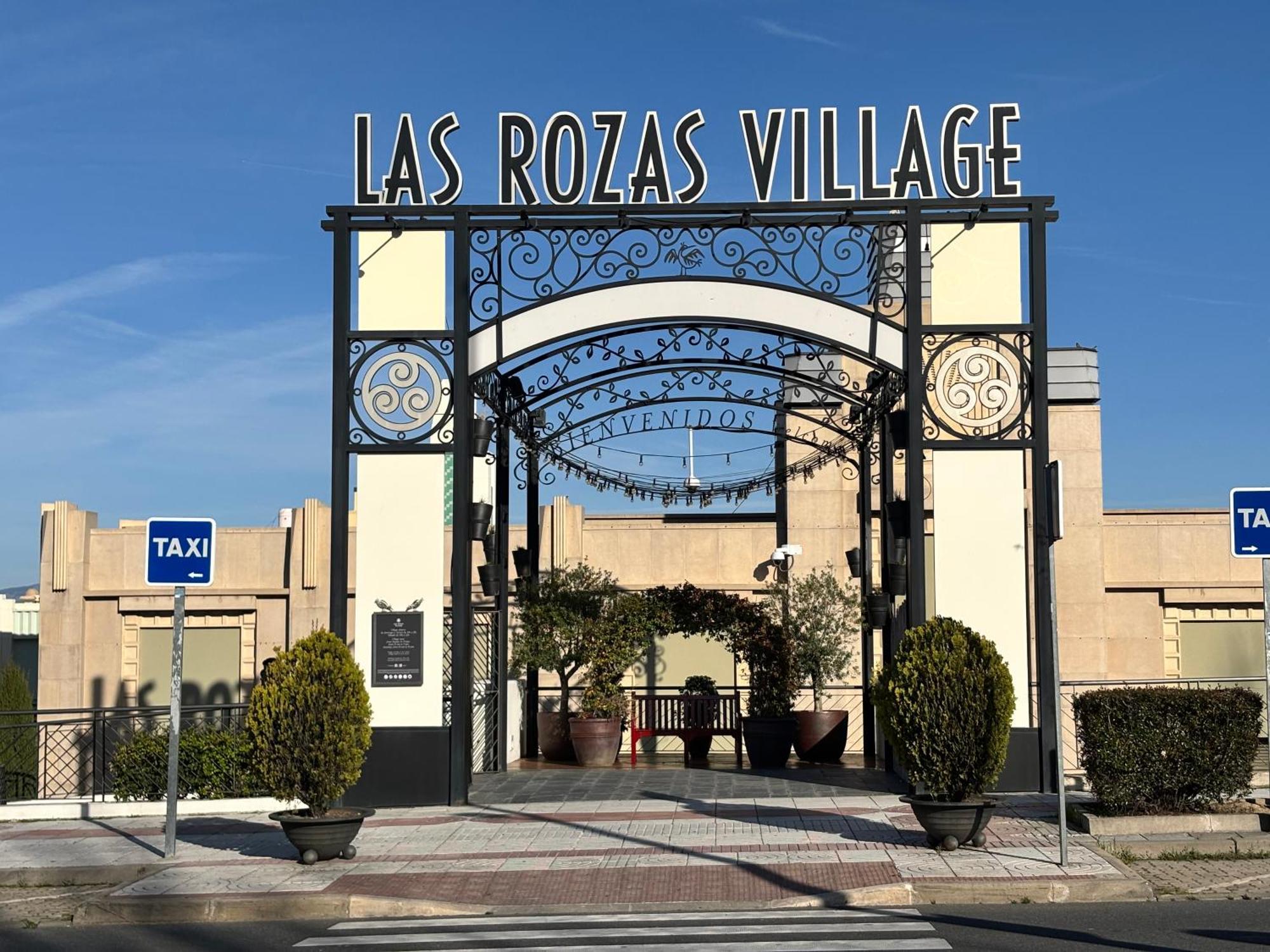Apartamento Plaza Espana Las Rozas Ngoại thất bức ảnh